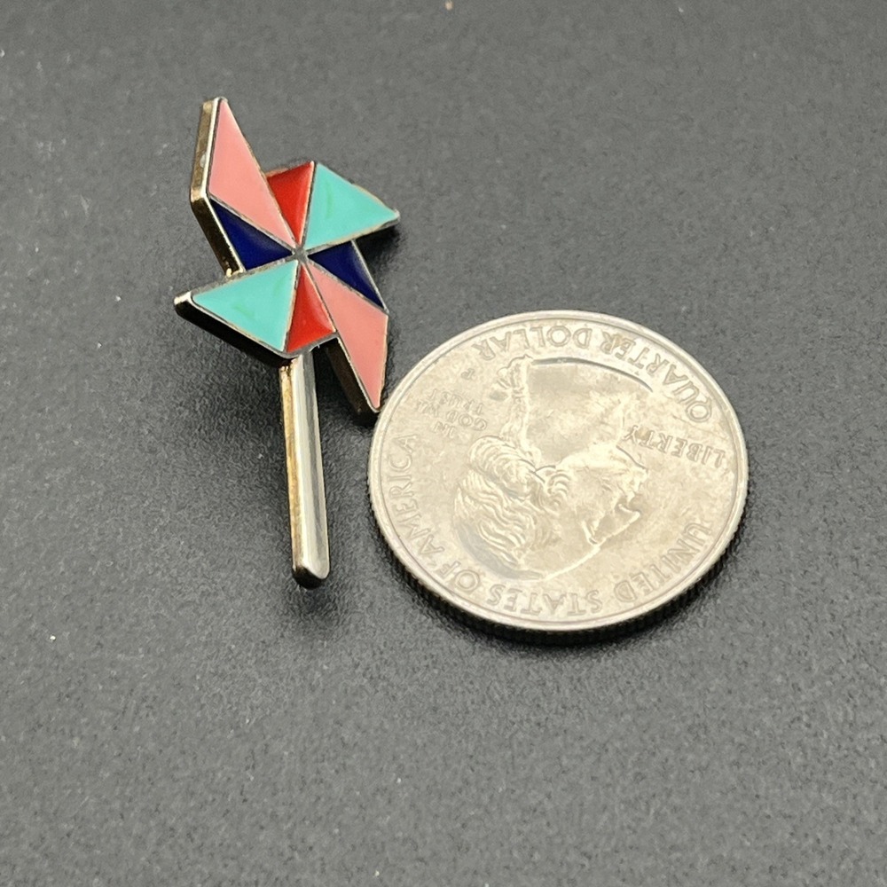 Cartoon Pinwheel Lapel Hat Pin‎ - Picture 2 of 3